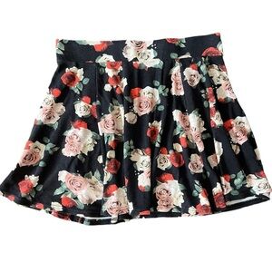654-Black and red floral skirt #floralskirt #holidays -divided -medium